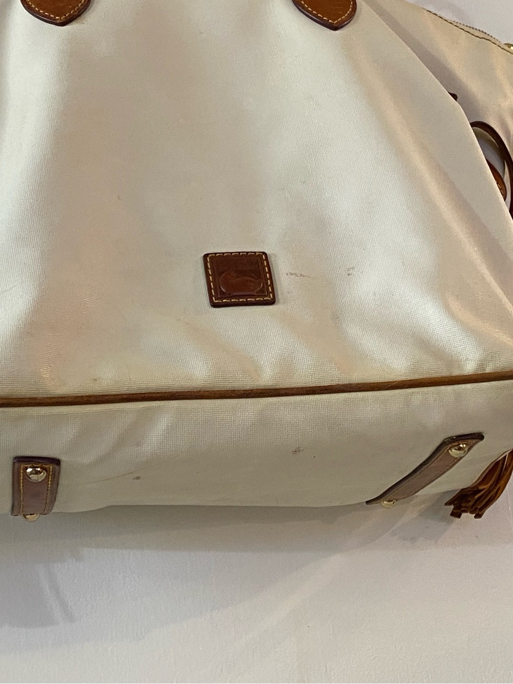 Dooney & Bourke Nylon Tote in Cream🌺 - Picture 2 of 15
